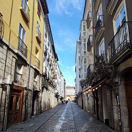 Monasterio Centro Historico Burgos Exterior foto